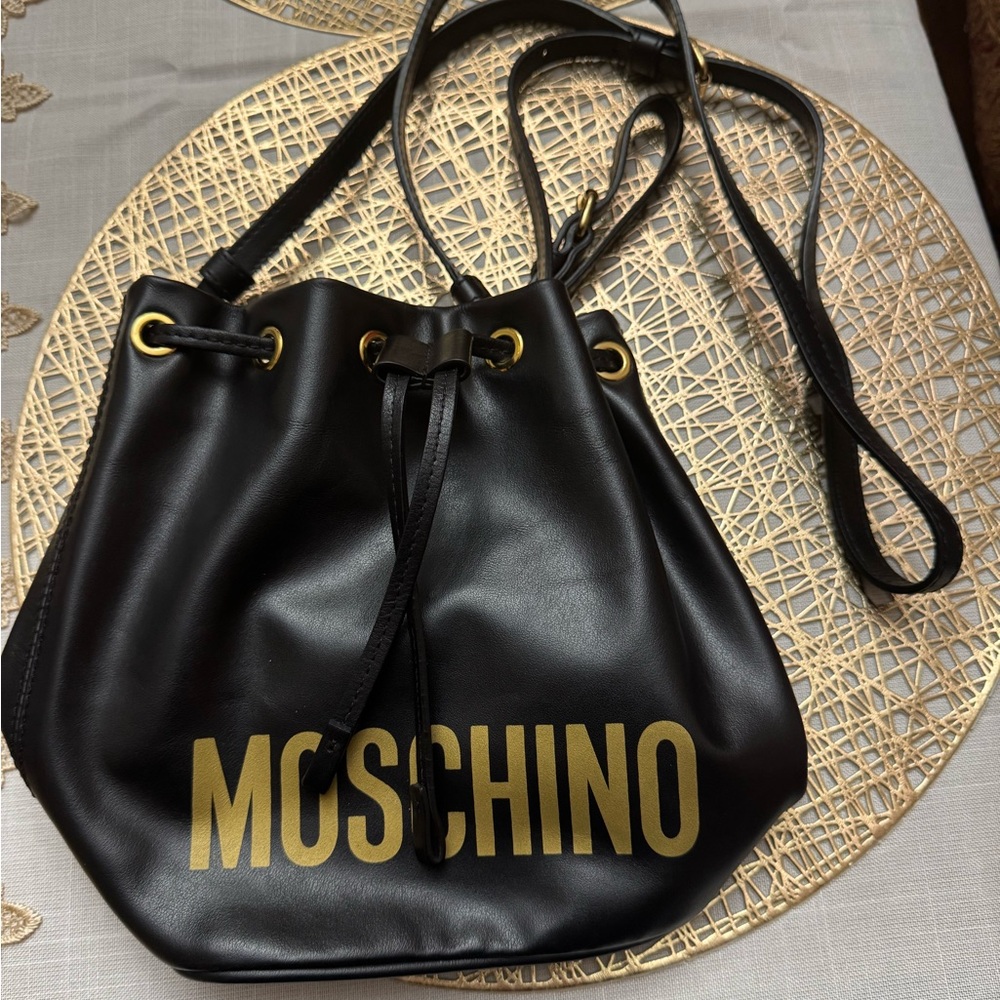 Moschino bucket bag